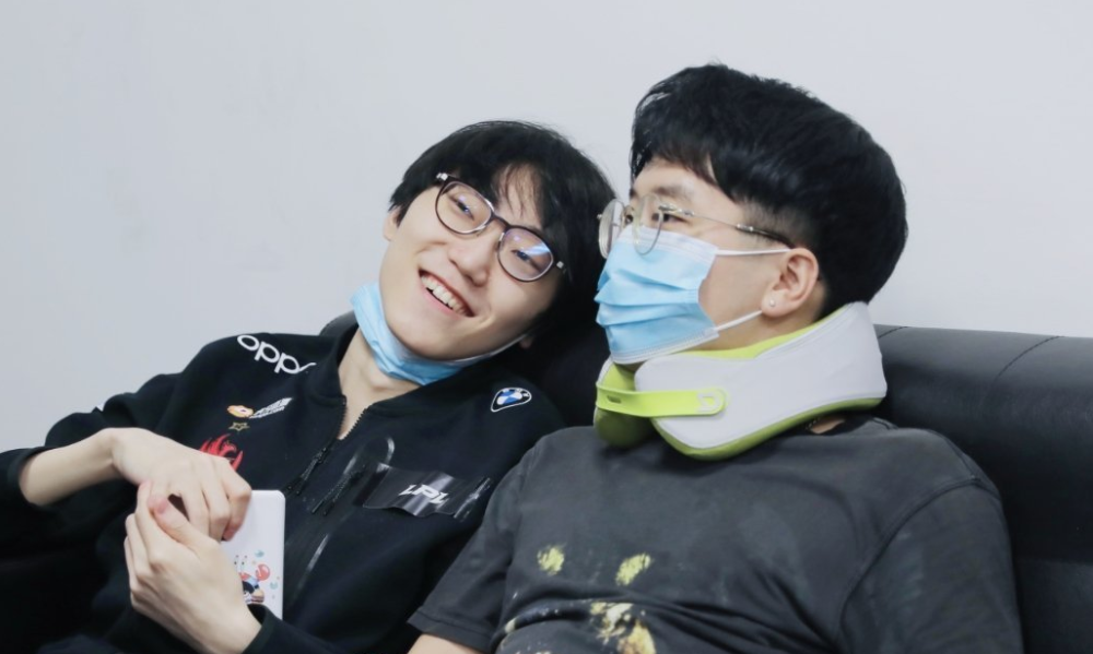 包含足球友谊赛焦点战:关东迅豹队翻盘皖江巨龙队,外线火力全开。锋线火力回暖的词条 包含足球友谊赛焦点战:关东迅豹队翻盘皖江巨龙队,外线火力全开。锋线火力回暖的词条