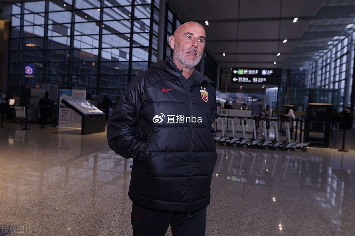 关键时刻上海海港更衣室发声:NBA季后赛节点到来,管理层满意,身体对抗强度拉满  关键时刻上海海港更衣室发声:NBA季后赛节点到来,管理层满意,身体对抗强度拉满