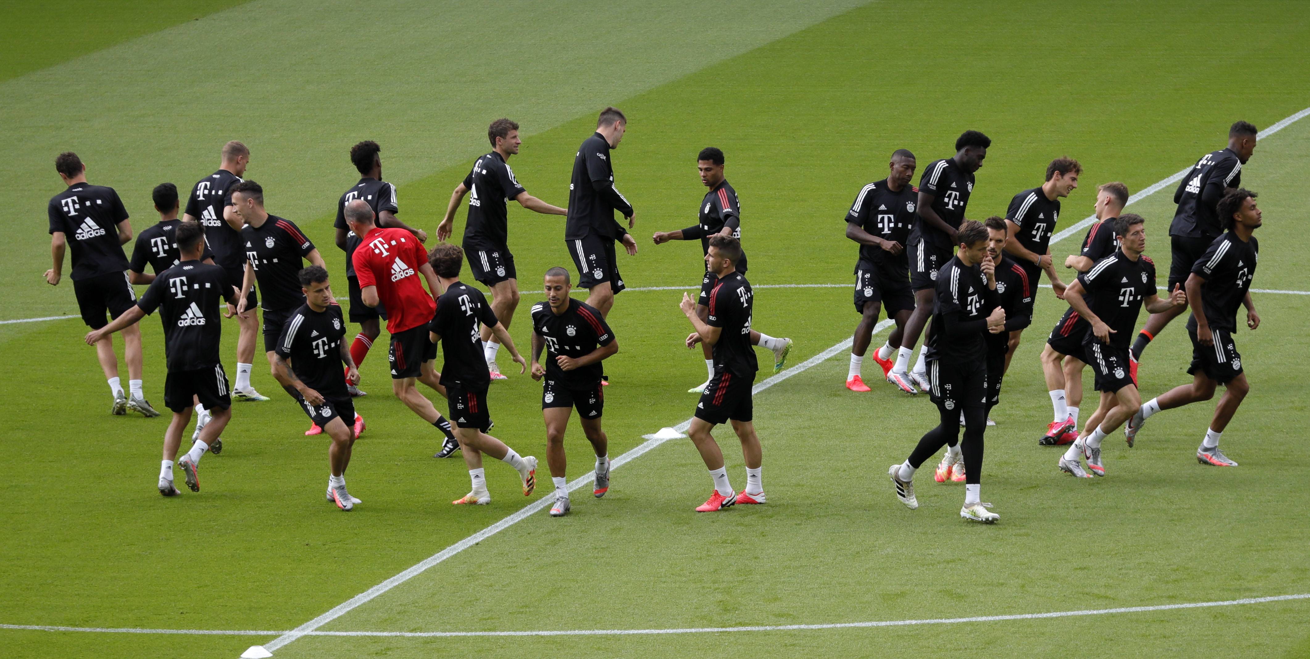 赛后新奥尔良鹈鹕备战德国杯；内部沟通细节曝光；信心回归；资深球员宣示担当的简单介绍